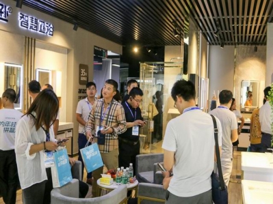 廣東國際家用電器博覽會優秀經銷商蒞臨漢遜