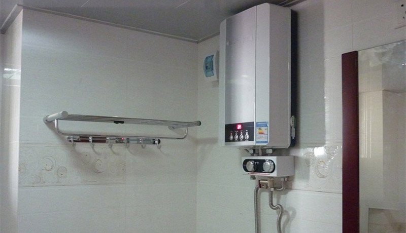 電熱水器